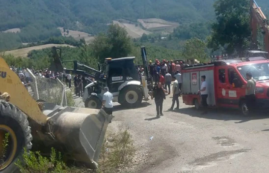 Kahramanmaraş'ta freni boşalan kamyon dehşet saçtı