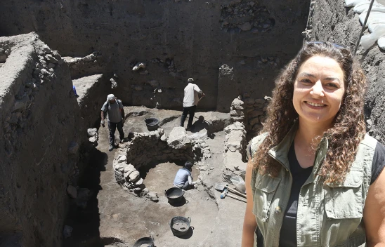 Kahramanmaraş'ta Geç Tunç Çağı'na ait yapı ve silolar gün yüzüne çıkarıldı