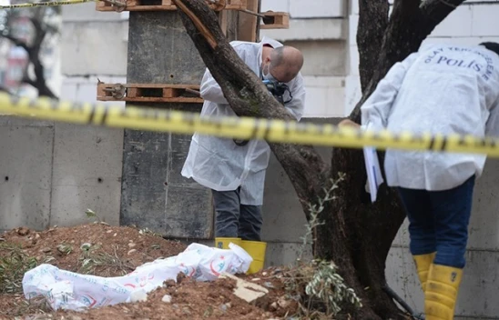 Kahramanmaraş'ta kimliği belirsiz erkek cesedi bulundu