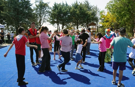 Kahramanmaraş'ta özel çocuklara okula dönüş sürprizi