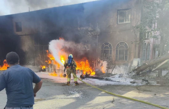Kahramanmaraş'ta sanayi sitesinde kıvılcım yangına neden oldu