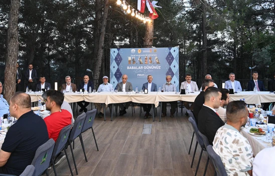 Kahramanmaraş'ta şehit babaları ve gazilerle özel buluşma