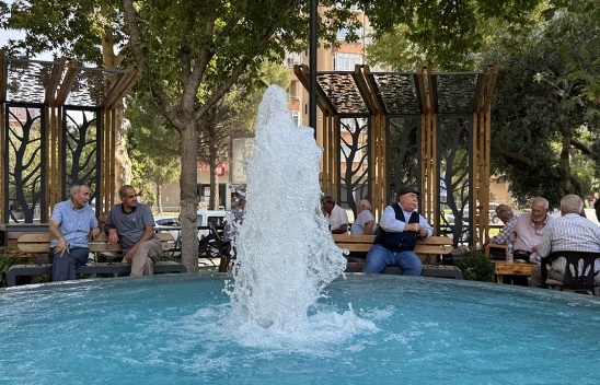 Kahramanmaraş'ta sıcak hava etkisini sürdürüyor