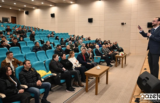Kahramanmaraş'ta Suriye izlenimleri ve sorumluluklarımız konferansı düzenlendi