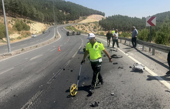 Kahramanmaraş'ta takla atan hafif ticari aracın sürücüsü yaralandı