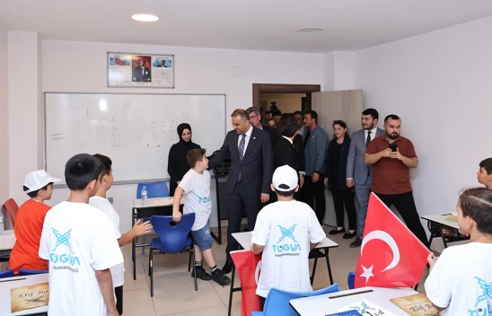 Kahramanmaraş'ta TÜGVA işbirliğindeki yaz okulu başladı