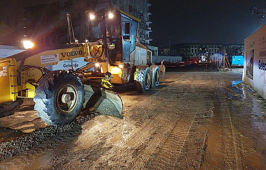 Kahramanmaraş'ta yağış sonrası ulaşımda aksama olmaması için ekipler sahada