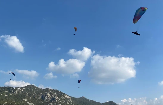 Kahramanmaraş'ta yamaç paraşütü festivali