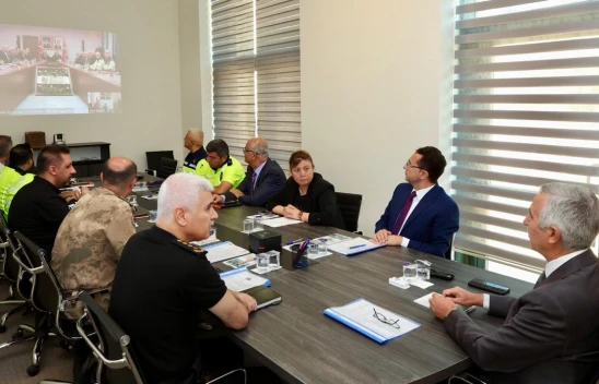Kahramanmaraş Valisi Ünlüer, trafik güvenliği toplantısına katıldı