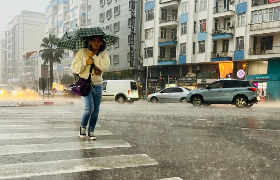 Kahramanmaraş ve çevre iller için kuvvetli yağış uyarısı