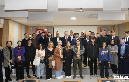 Kahramanmaraşlı iş insanı Balcıoğlu, tecrübelerini öğrencilere anlattı