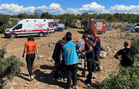 Kazdıkları kuyuda jeneratör gazından zehirlendikleri değerlendirilen 3 kişiden 1'i öldü