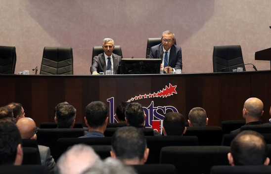 KMTSO, yenilenen hizmet binasında ilk meclis toplantısını yaptı