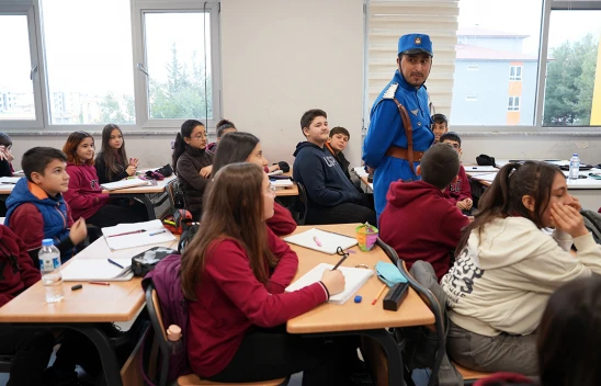Kurtuluşun kahramanları 'Çatkapı' ekibi Kahramanmaraş'ın her noktasında