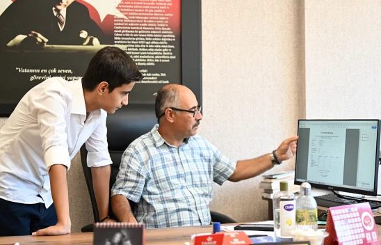 LGS'den tam puan alan Kahramanmaraşlı öğrenciler başarılarının sırrını anlattı