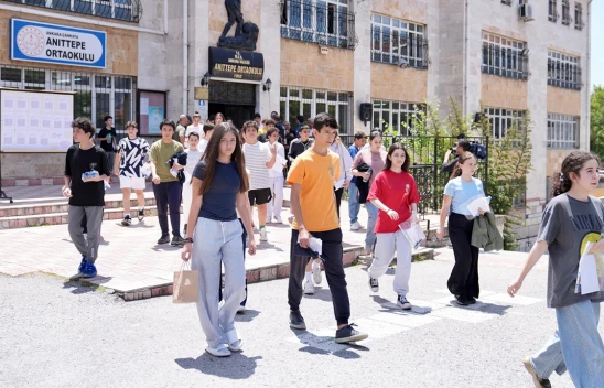 LGS tamamlandı, soru kitapçıkları yayımlandı