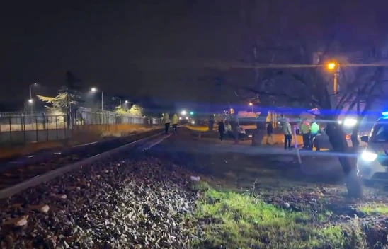 Lokomotifin çarptığı 16 yaşındaki genç öldü