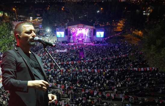 Mehmet Erdem'den Kahramanmaraş'ta efsane performans