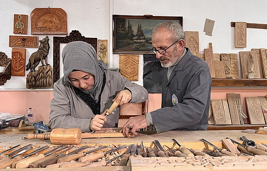 Mimar Sinan'ın memleketinde taş ve ahşap ustalığı geleceğe taşınıyor