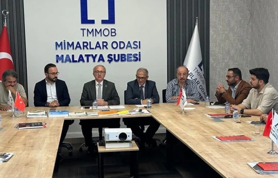 Mimarlar Odası Merkez Yönetim Kurulu'ndan yerinde dönüşüm çağrısı