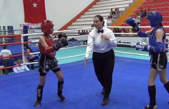 Minik ve Yıldızlar Türkiye Muaythai Şampiyonası başladı