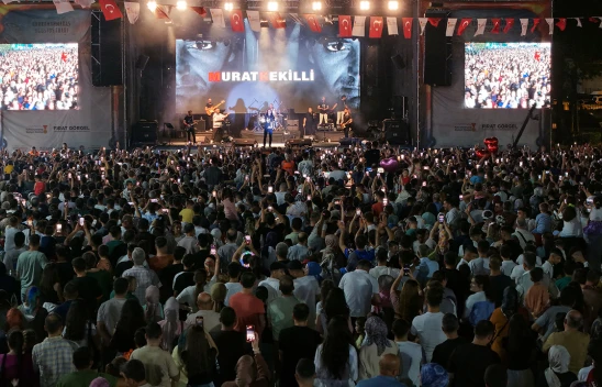 Murat Kekilli'den Kahramanmaraş'ta dev performans