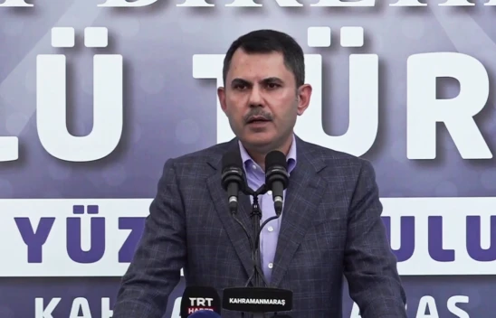 Murat Kurum, 'Kahramanmaraş'ta 3 depremzededen 2'si yuvasına kavuştu'