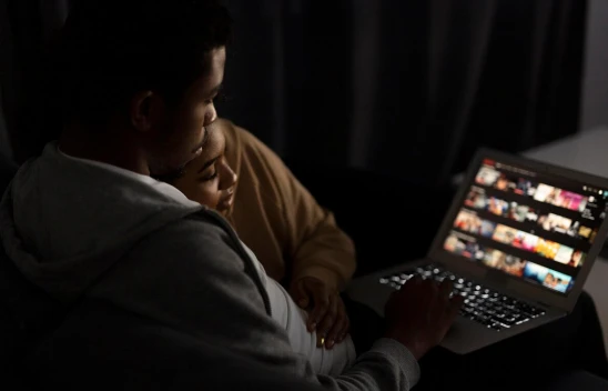 Netflix Türkiye yetkilileri komisyonda LGBT sorularına açıklık getirdi