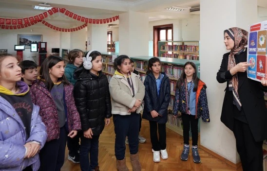 Öğrenciler, kütüphanelerde bilgi ve beceri kazanıyor