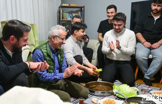 Öğrencilerle sahur vakti