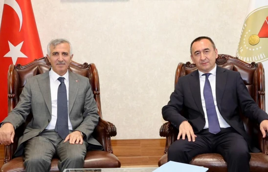 Özbekistan'ın Ankara Büyükelçisi Khaydarov'dan Kahramanmaraş Valisi Ünlüer'e ziyaret
