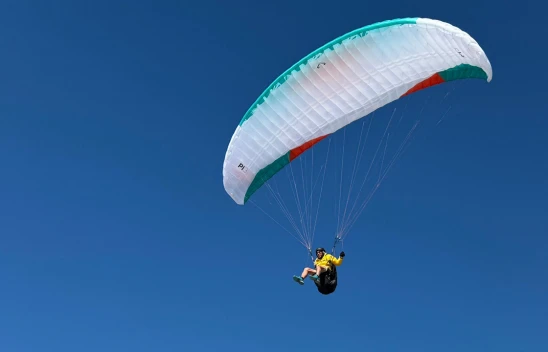 Paraşütçüler dünya 1'incisi olmak için yarışıyor