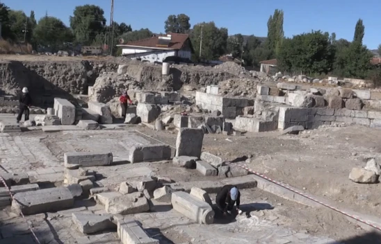 Sebastapolis Antik Kenti'nde üç yazıt bulundu