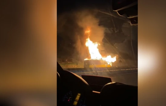 Seyir halindeki İETT otobüsünde yangın