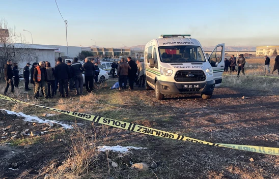 Silahlı kavgada kan döküldü! 1 kişi öldü, 2 kişi yaralandı