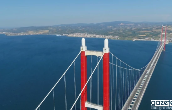 Simgelerin köprüsü 3 yaşında