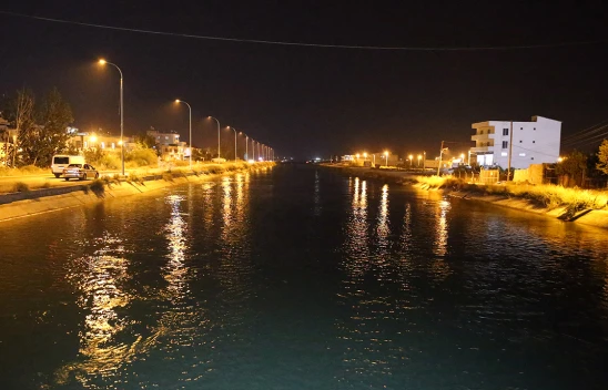 Sulama kanalında akıntıya kapılan iki kardeşten biri kayıp