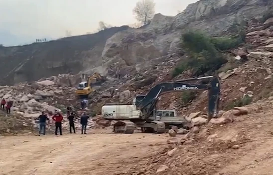Taş ocağı şantiyesinde göçük