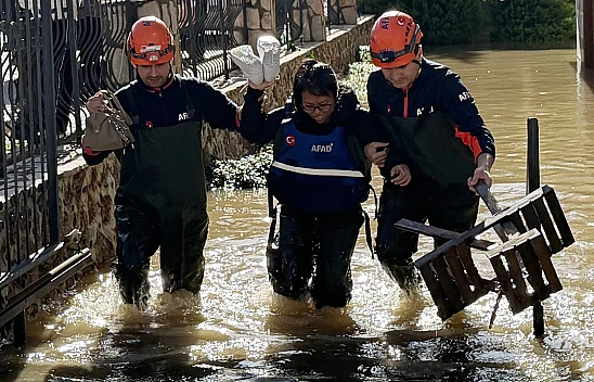 Tedbirler alınsın! Uyarılar peş peşe, yağışlar artacak