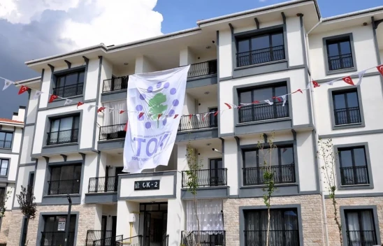 TOKİ, sosyal konut dolandırıcılarına karşı uyardı