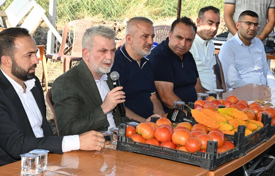 Topraktan sofraya bereket zincirine Başkan Görgel'den destek