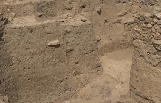 Türkiye'nin en batısında 8 bin 800 yıllık 5 mimari yapı ortaya çıkarıldı