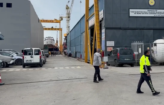 Tuzla'da bakım yapılan gemide patlama! 1 işçi öldü