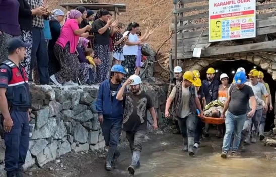 Vali Ömer Faruk Coşkun, göçükte mahsur kalan işçilerin son durumunu açıkladı