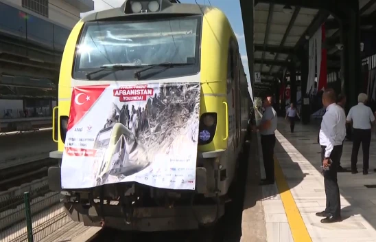 Yardım malzemeleri taşıyan İyilik Treni'nin 23'üncüsü Afganistan'a hareket etti