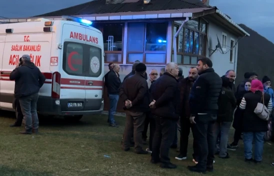 Yaşlı adama ahırda bıçaklı saldırı