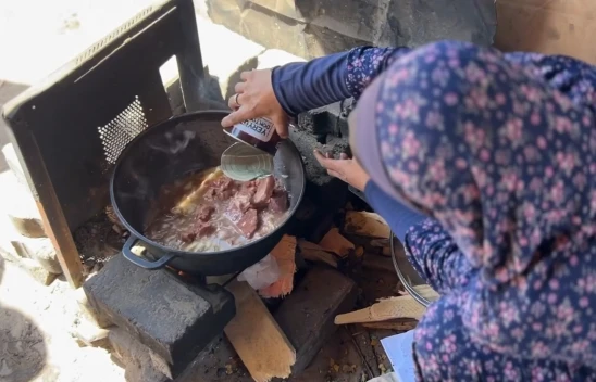 Yeryüzü Doktorları bağışlanan kurban etlerini Gazze'ye ulaştırdı