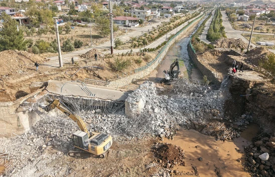 Yılların sorunu çözülüyor! Şekeroba'nın ulaşım çilesi bitiyor