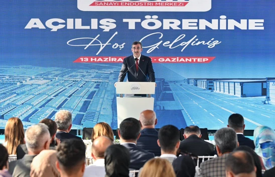 Yılmaz, 'Kahramanmaraş merkezli depremlerin yaraları sarılıyor'