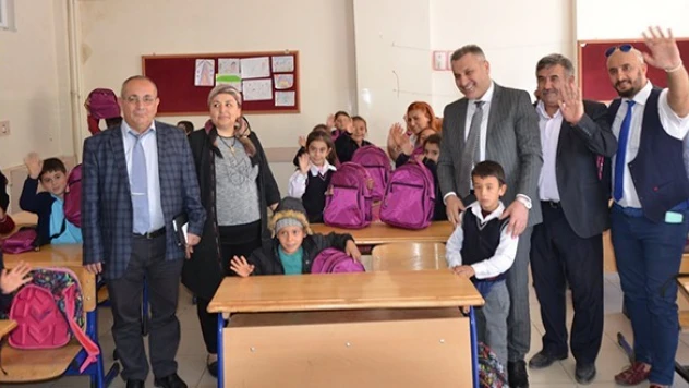 Vali Özkan, 29 Ekim Cumhuriyet Bayramı Mesajı Yayınladı!